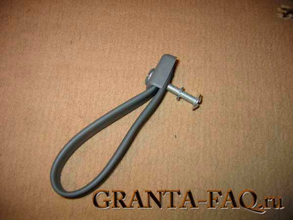 Ручка закрытия багажника на гранте (granta)