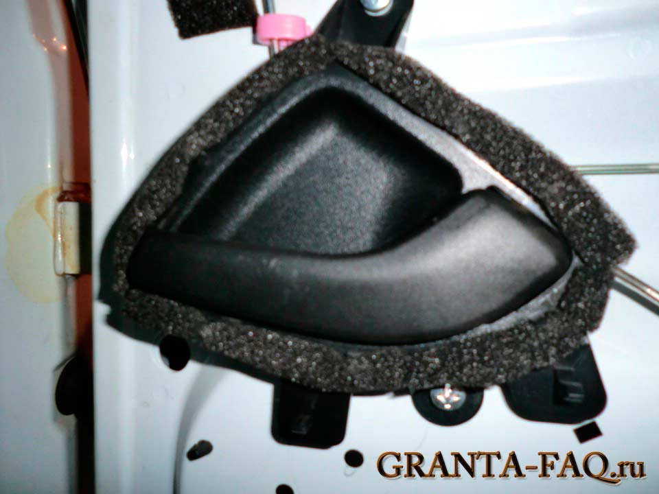 Шумоизоляция дверей на гранте (granta)